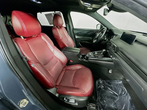 Certified 2023 MAZDA CX-9 Carbon Edition image 38