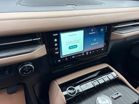 New 2025 Lincoln Navigator L Black Label image 21