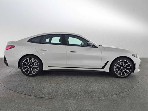 Used 2025 BMW 430i xDrive w/ M Sport Package image 2