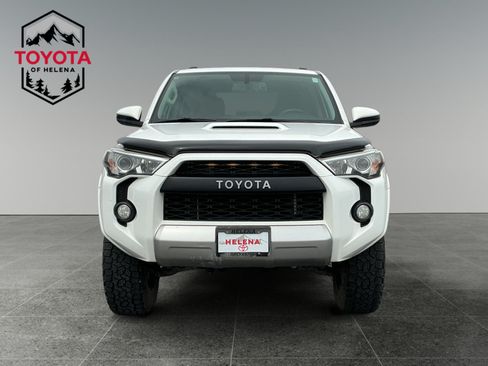 Used 2018 Toyota 4Runner TRD Off-Road AWD/4WD image 8