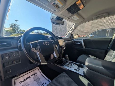 Used 2024 Toyota 4Runner SR5 AWD/4WD image 15