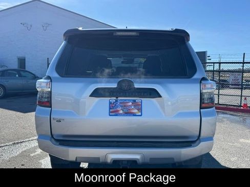 Used 2020 Toyota 4Runner Venture w/ Moonroof Package image 4