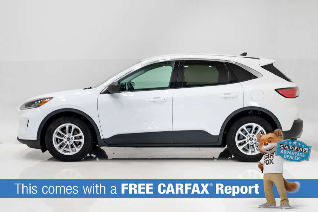 Used 2022 Ford Escape SE FWD image 2