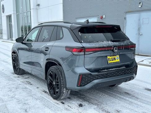 New 2026 Volkswagen Tiguan SE R-Line image 4
