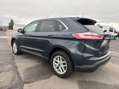 Used 2022 Ford Edge SEL w/ Convenience Package image 2