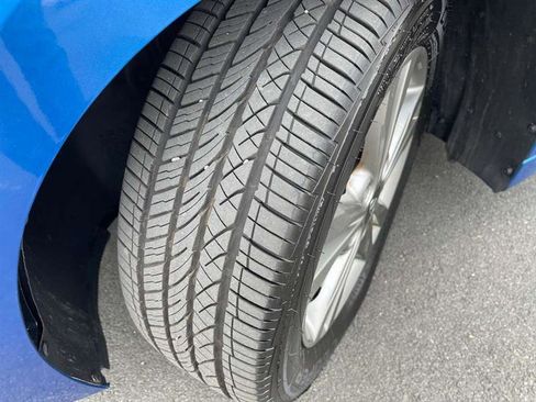 Used 2017 Hyundai Elantra SE image 27