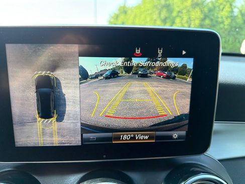 Used 2019 Mercedes-Benz GLC 300 4MATIC Coupe image 19