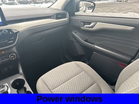 Used 2021 Ford Escape SE w/ Cold Weather Package image 12