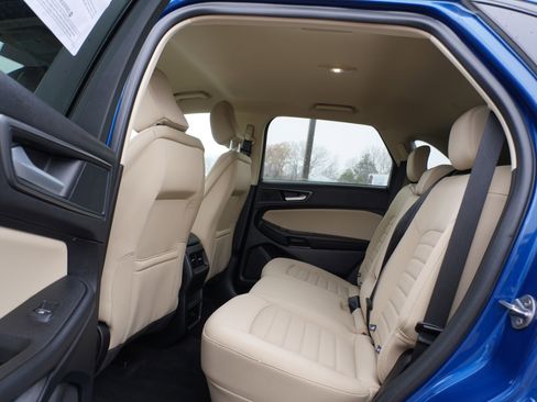 Used 2024 Ford Edge SE image 21