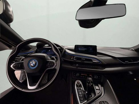 Used 2019 BMW i8 Coupe AWD/4WD image 21