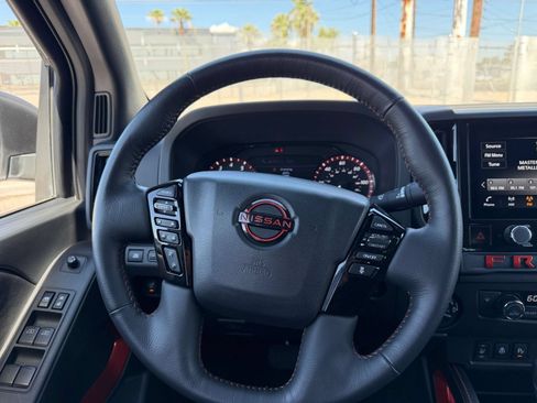 Used 2026 Nissan Frontier PRO-4X AWD/4WD image 28