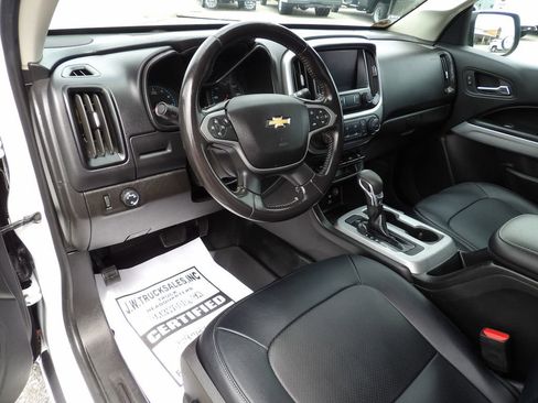 Used 2022 Chevrolet Colorado LT w/ Fleet Safety Package RWD image 16