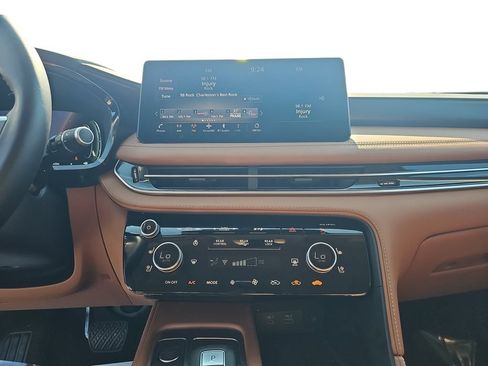 Used 2025 INFINITI QX60 Sensory AWD/4WD image 20