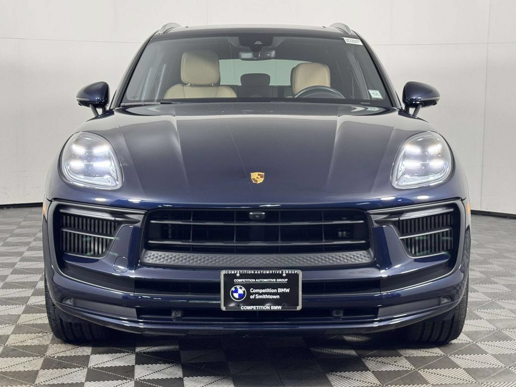 Used 2022 Porsche Macan S AWD/4WD image 6