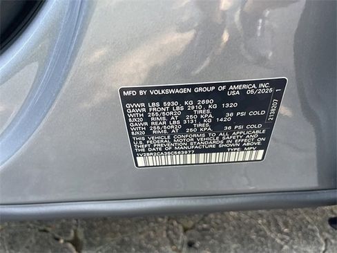 New 2025 Volkswagen Atlas SEL image 35
