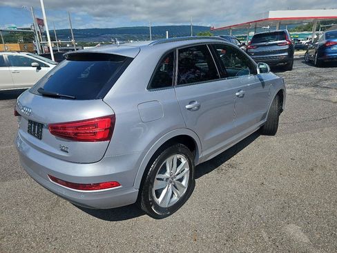 Used 2018 Audi Q3 2.0T Premium Plus w/ Premium Plus Package AWD/4WD image 3
