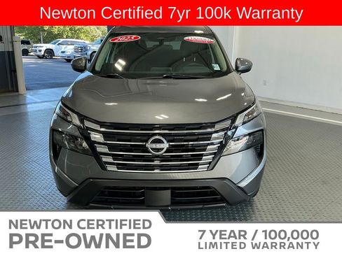 Used 2025 Nissan Rogue SV FWD image 20
