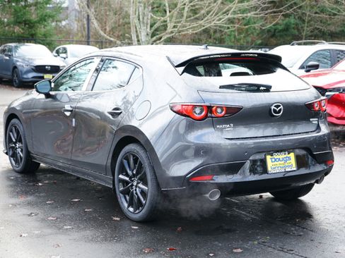 New 2026 MAZDA MAZDA3 Hatchback w/Premium Plus Pkg image 5