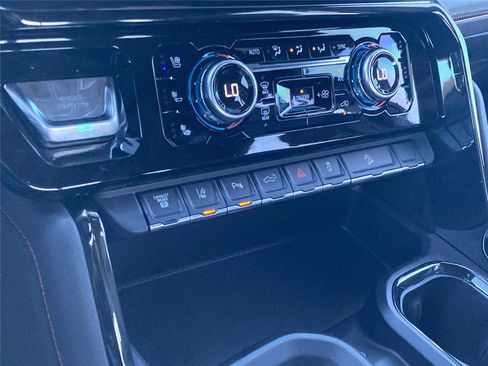 New 2026 GMC Sierra 2500 AT4 w/ AT4 Premium Plus Package image 29