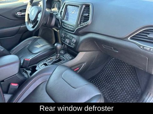 Used 2022 Jeep Cherokee Trailhawk w/ Sound & Nav Group AWD/4WD image 24