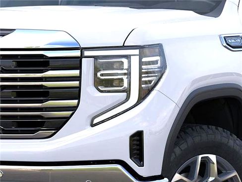 New 2026 GMC Sierra 1500 SLT w/ SLT Premium Plus Package image 10