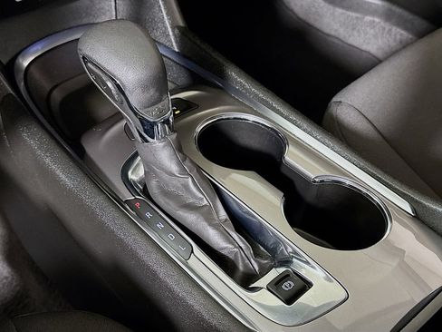 Certified 2025 Chevrolet Malibu LT FWD image 15