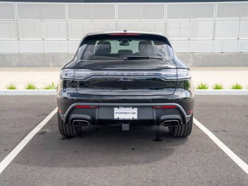 New 2026 Porsche Macan AWD/4WD image 7
