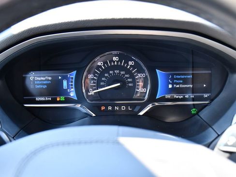 Used 2017 Lincoln MKZ Premiere image 23