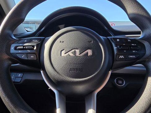 Used 2023 Kia Rio S w/ Technology Package image 23
