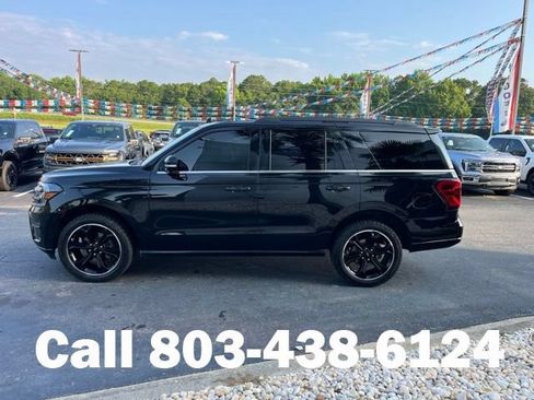 Used 2023 Ford Expedition Limited AWD/4WD image 37