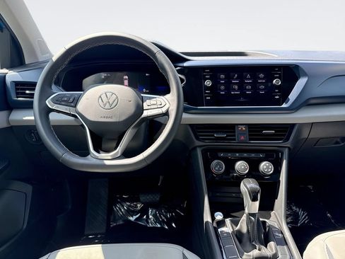 Used 2023 Volkswagen Taos SE AWD/4WD image 22