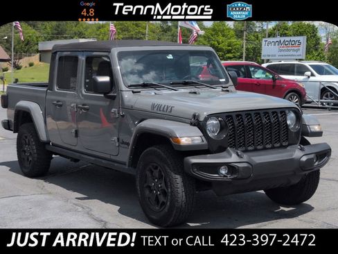 Used 2022 Jeep Gladiator Sport AWD/4WD image 3