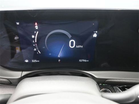 Used 2024 Buick Envista Sport Touring w/ Convenience I Package image 7