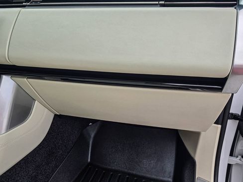 Used 2025 Land Rover Range Rover Autobiography AWD/4WD image 44