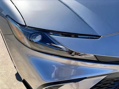 Certified 2025 Toyota Camry SE w/ Convenience Package image 27