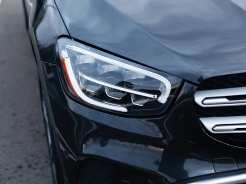 Certified 2022 Mercedes-Benz GLC 300 4MATIC image 30