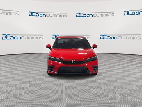 Used 2022 Honda Civic Touring image 3