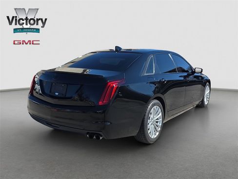 Used 2018 Cadillac CT6 2.0T image 17