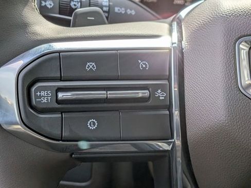 New 2026 GMC Yukon Elevation image 16