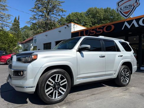 Used 2015 Toyota 4Runner Limited image 2