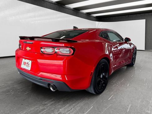Used 2024 Chevrolet Camaro LT w/ Technology Package RWD image 5