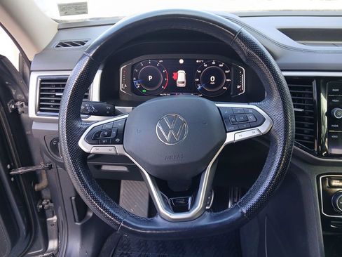 Used 2021 Volkswagen Atlas SEL R-Line image 21