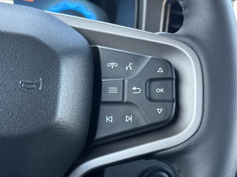 New 2025 Ford Bronco Badlands image 27