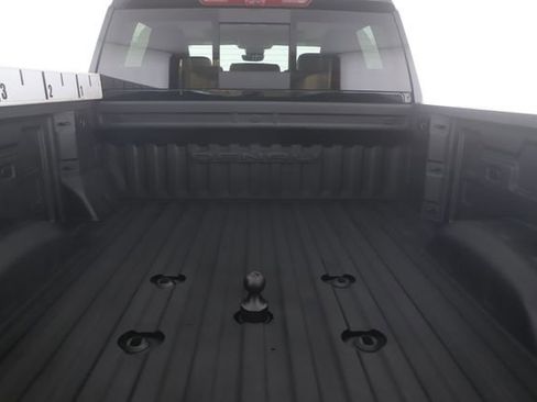 Used 2024 GMC Sierra 2500 Denali w/ Denali Reserve Package AWD/4WD image 32