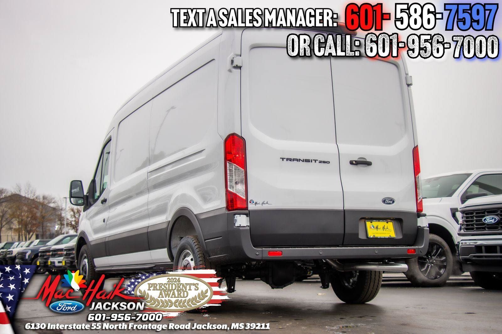 New 2026 Ford Transit 250 148 Medium Roof RWD image 4