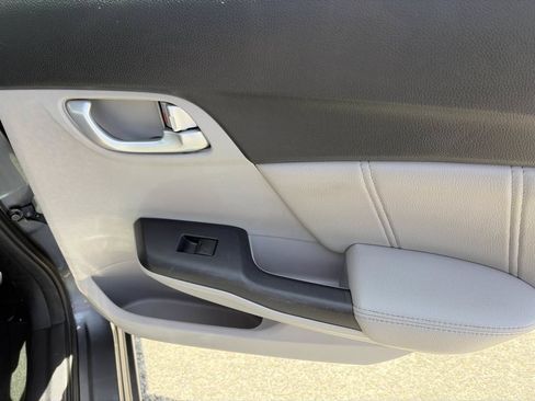 Used 2013 Honda Civic EX-L image 21