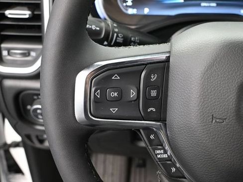 Used 2025 RAM 1500 Laramie w/ Night Edition AWD/4WD image 33