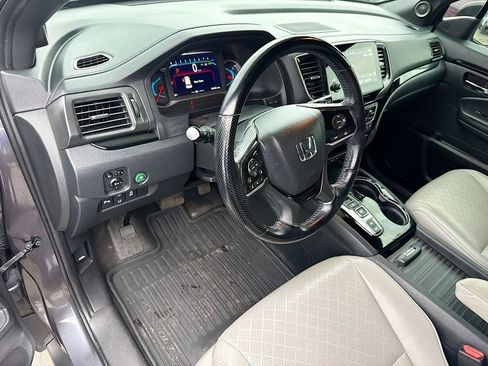 Used 2020 Honda Passport Touring image 10