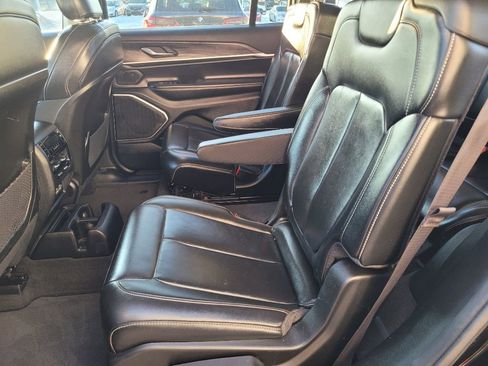 Used 2021 Jeep Grand Cherokee L Limited w/ Trailer Tow Group (B) image 41