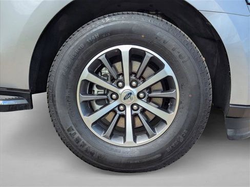 Used 2021 Ford Expedition Max XLT AWD/4WD image 26